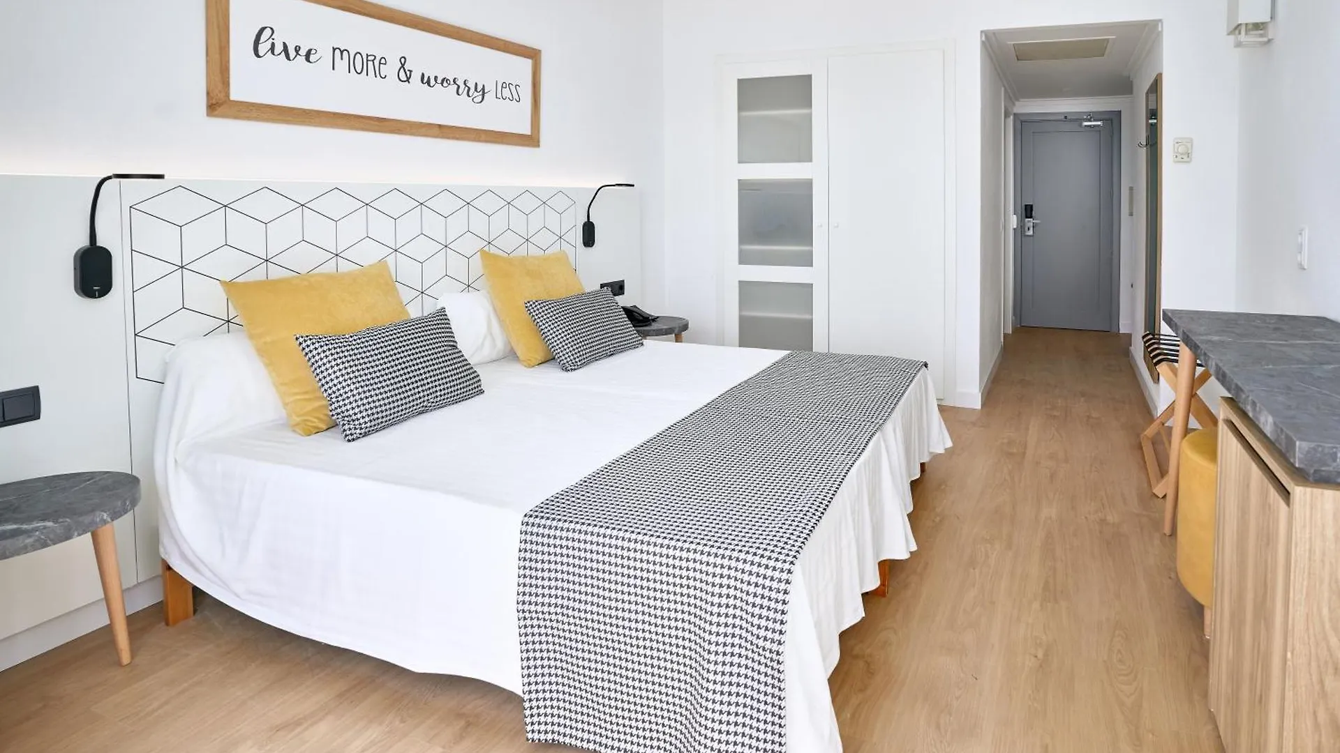 ****  Flamboyan Caribe Hotel & Spa Magalluf Spanien
