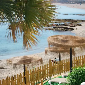 Hotell Patricia Torreguadiaro